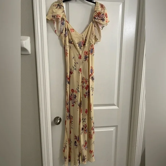 Zara brand new maxi floral dress - Picture 4 of 9